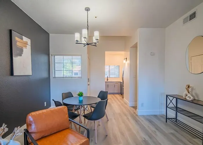 Apartment Minutes To Kierland & Tpc - Balconypoolpickleball Scottsdale