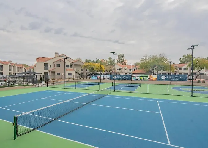 Minutes To Kierland & Tpc - Balconypoolpickleball Apartment